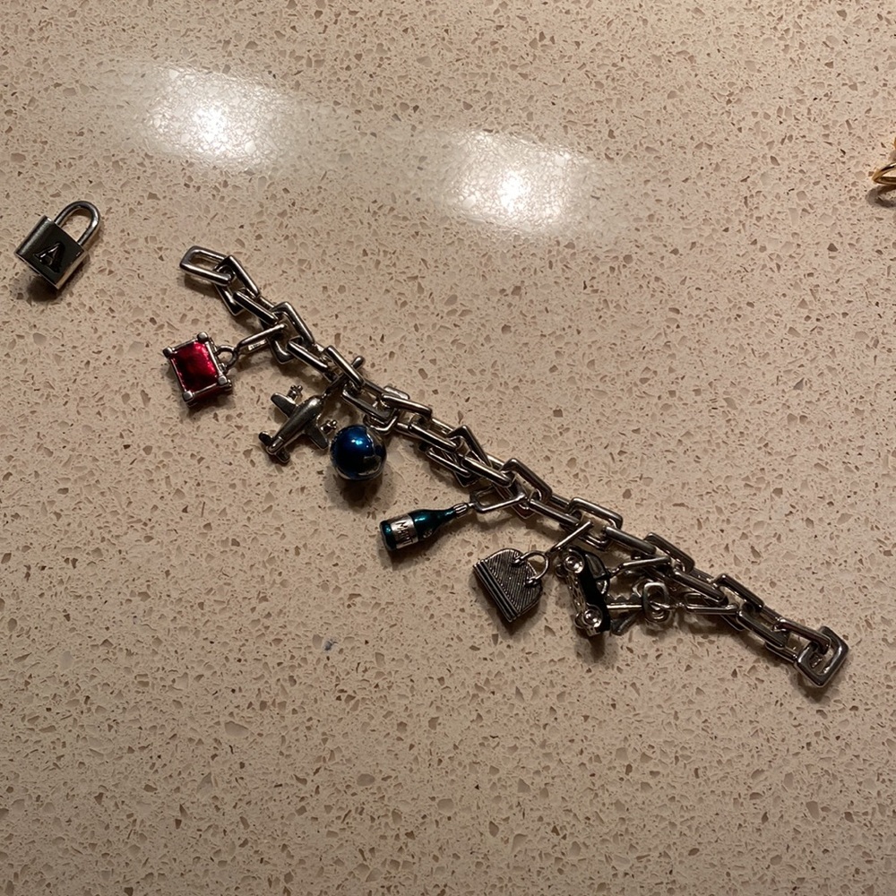 BRACELETS bundle/2 - 7” - Picture 4 of 6